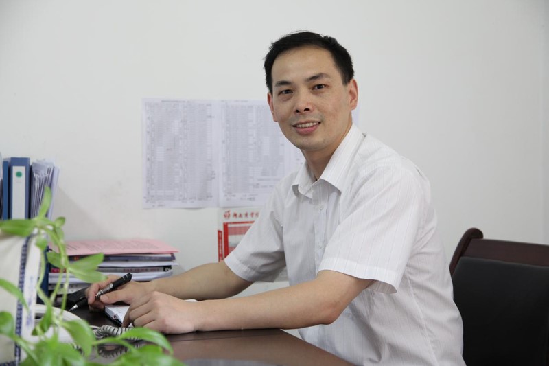 姓   名：彭昊.jpg